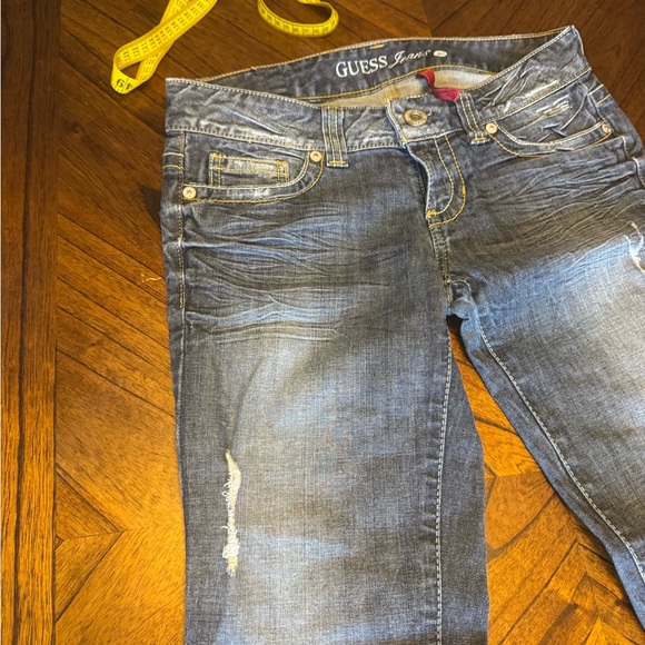 GUESS Distressed Blue Jeans - Picture 8 of 10